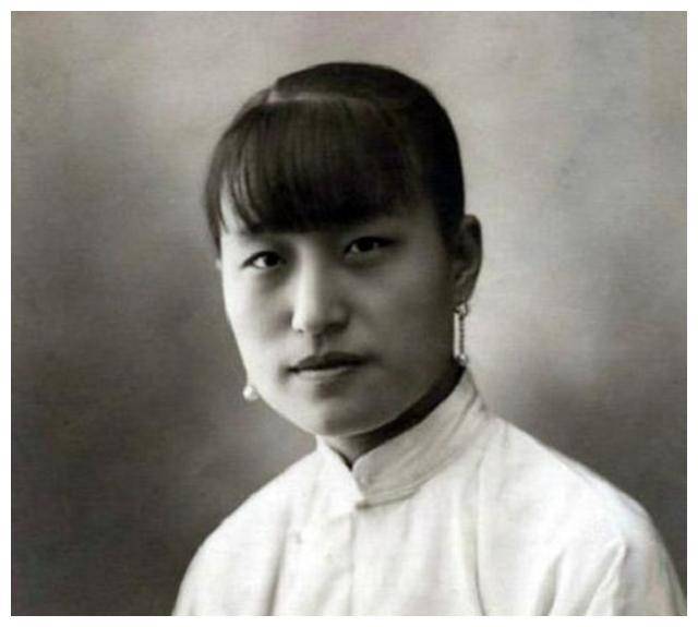 蒋介石的结发妻子