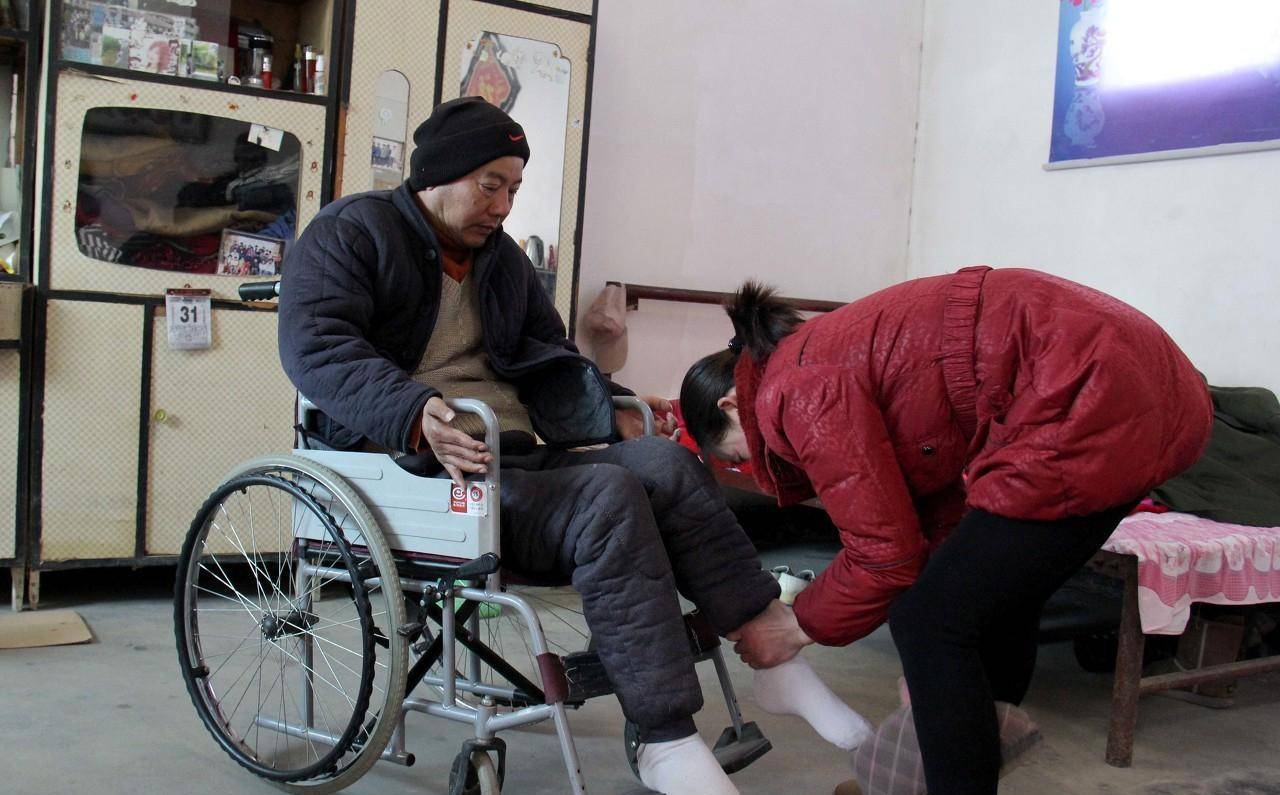 《强壮么公和媳妇》10中文