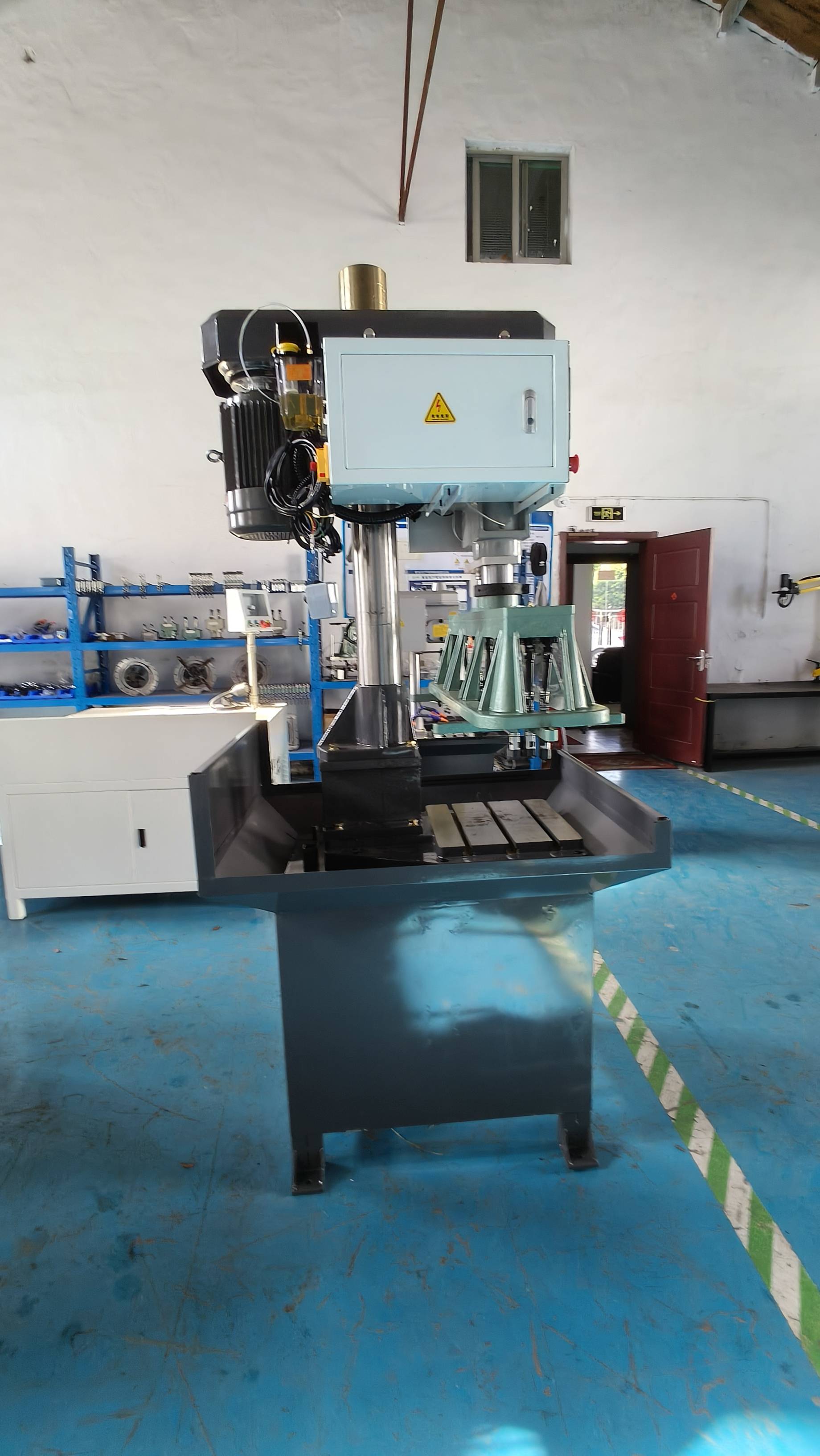 多轴钻孔机钻床效益到底多快,你知道吗?