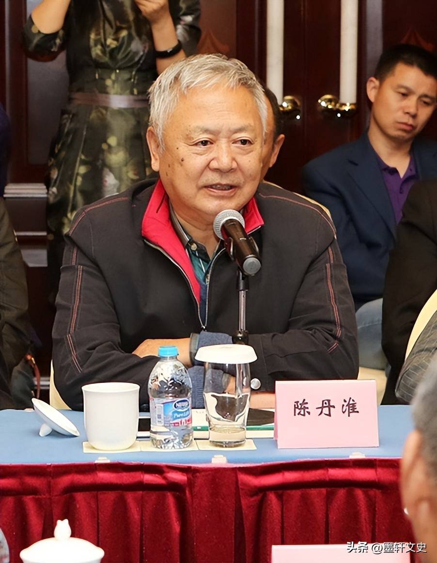 老师问陈毅之子陈丹淮:你父亲是干什么工作的?陈:他是个处长