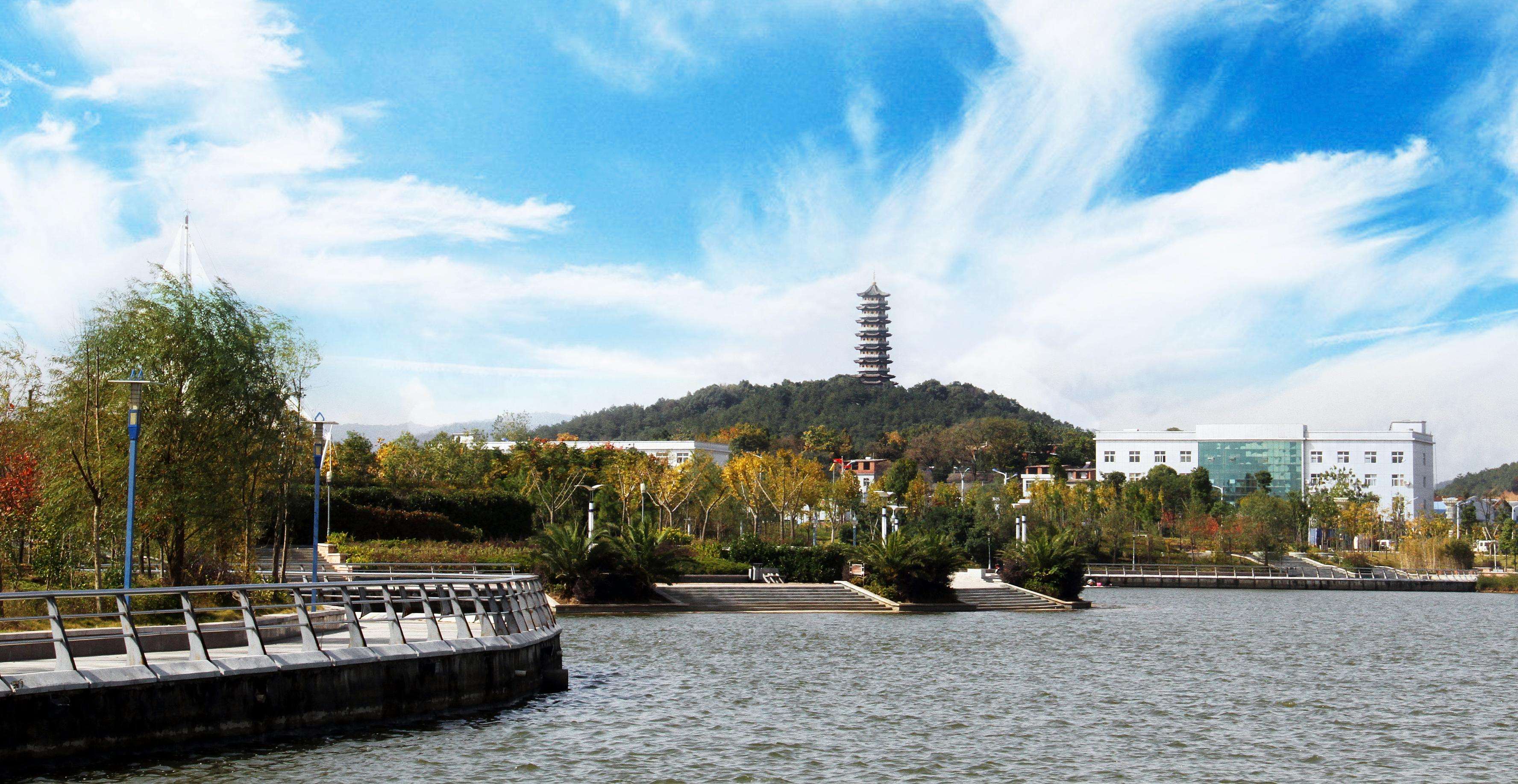 吕文扬的瑞昌之旅:探寻特色景点的文化亚博韵味