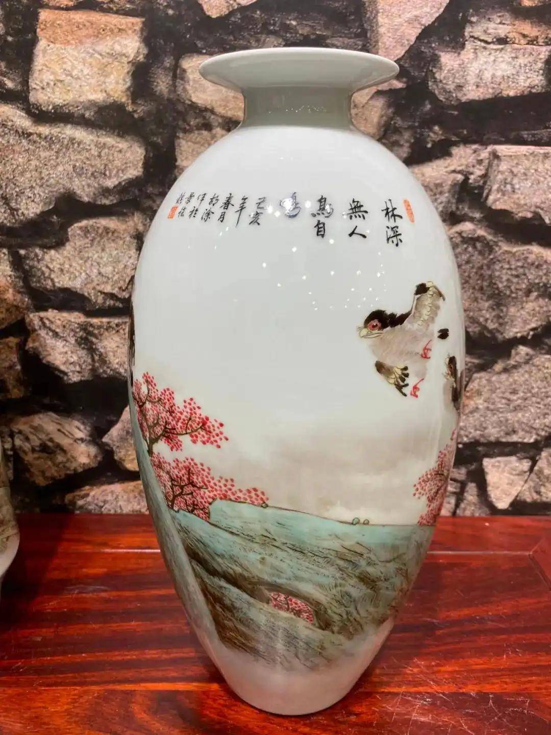大师戴荣华合影与中国工艺美术大师王隆夫先生合影与中国工艺美术大师