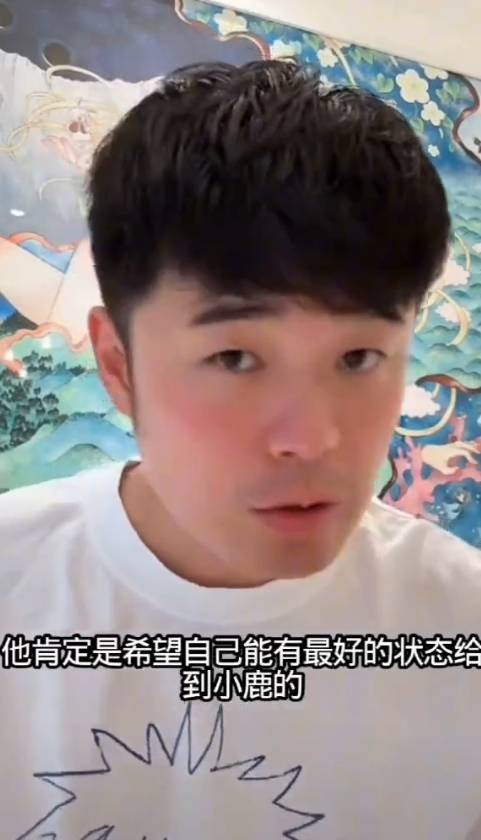【51大瓜每日大賽往期】86歲“萬磁王”現(xiàn)身音樂節(jié)扮演 生機獲贊