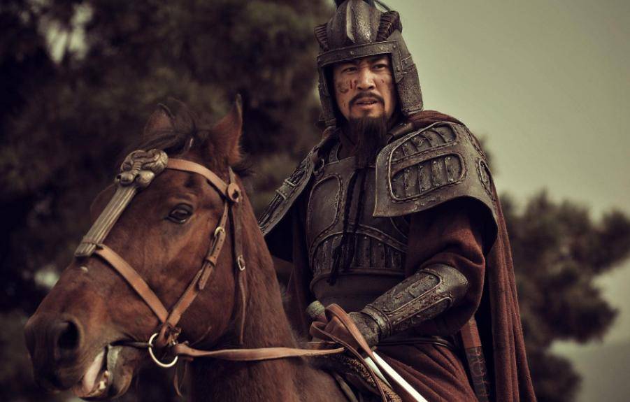 在他去世之前，刘·贝（Liu Bei）一再警告：不应
