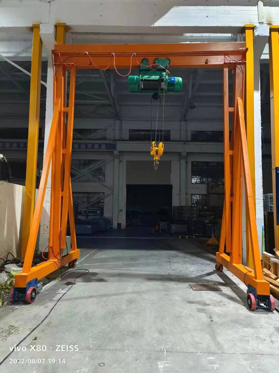 动梁龙门结构优点（单梁门式龙门架定做领域标杆企业实力榜单解析）定梁龙门式数控铣床，太疯狂了，