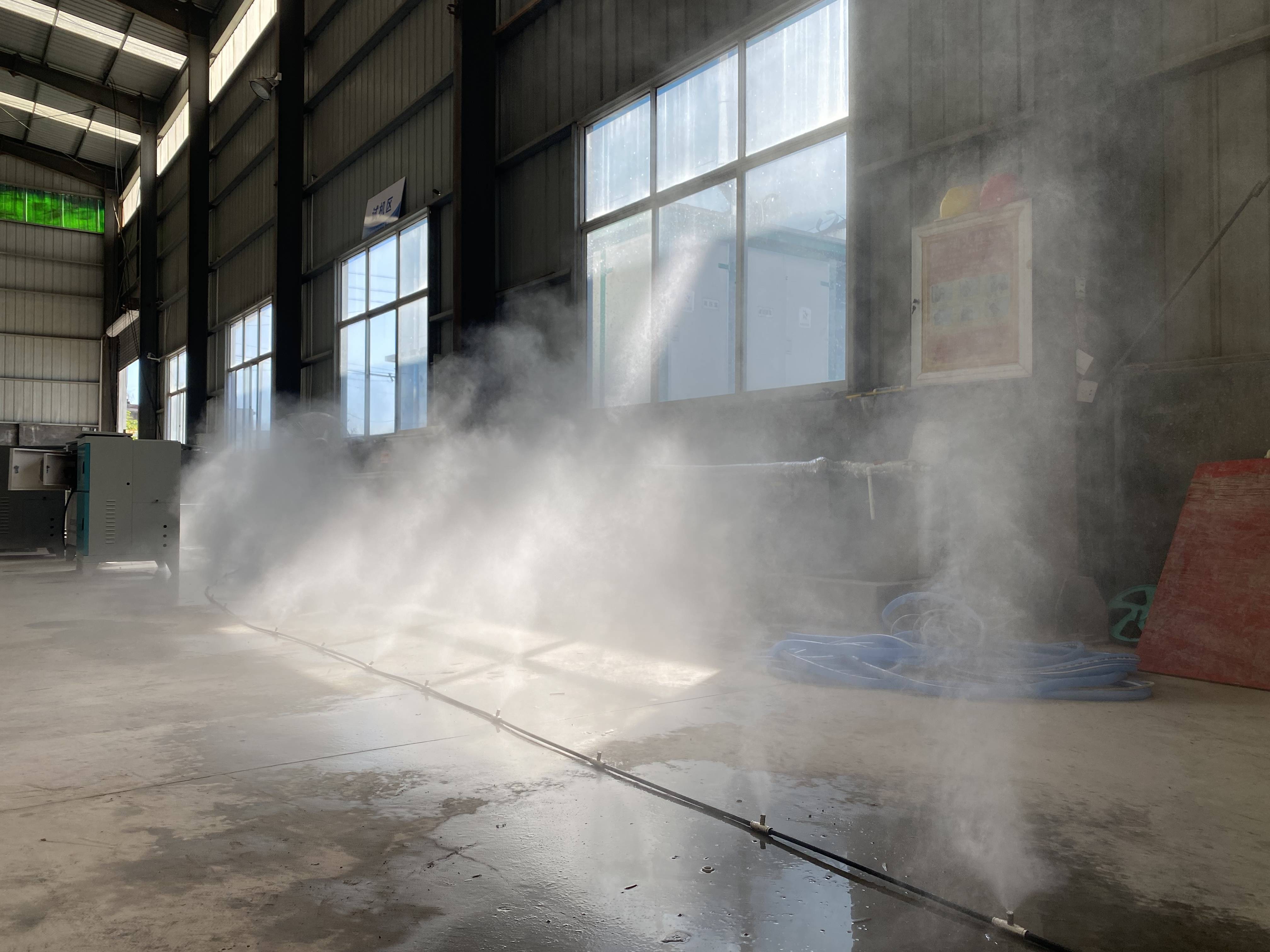 高压喷雾降尘系统:工业粉尘治理的"绿色盾牌"