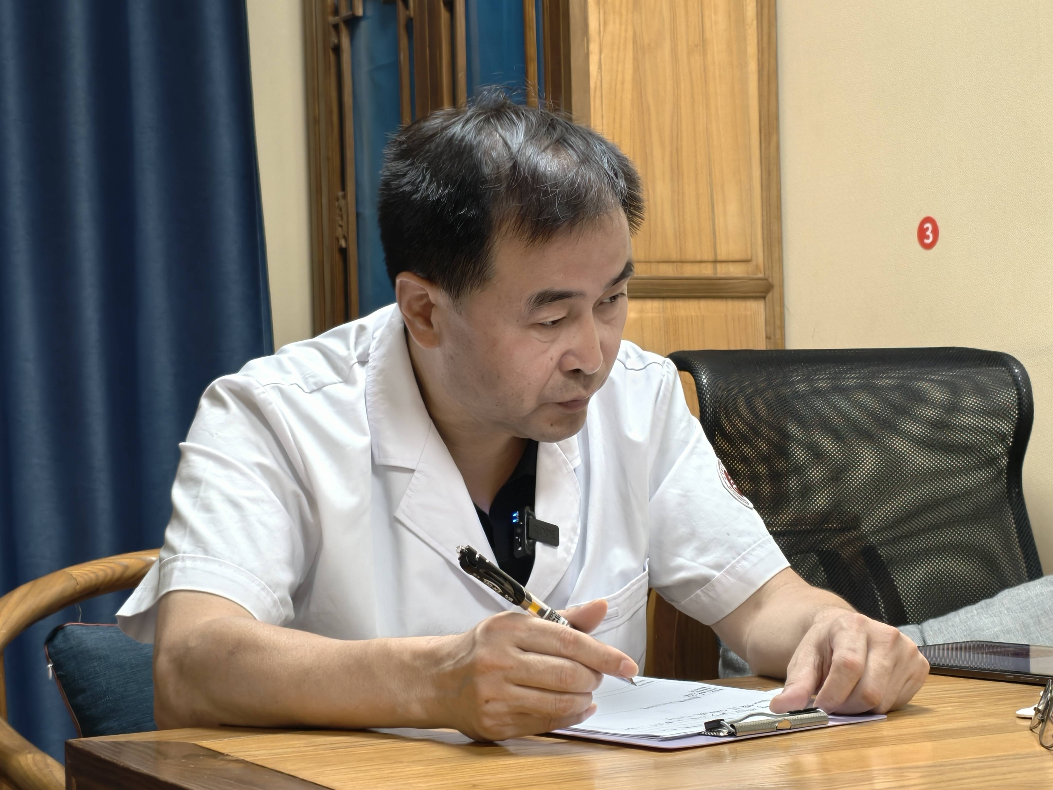 北京东直门中医院、全程陪同代挂号，服务在我心满意由您定的简单介绍