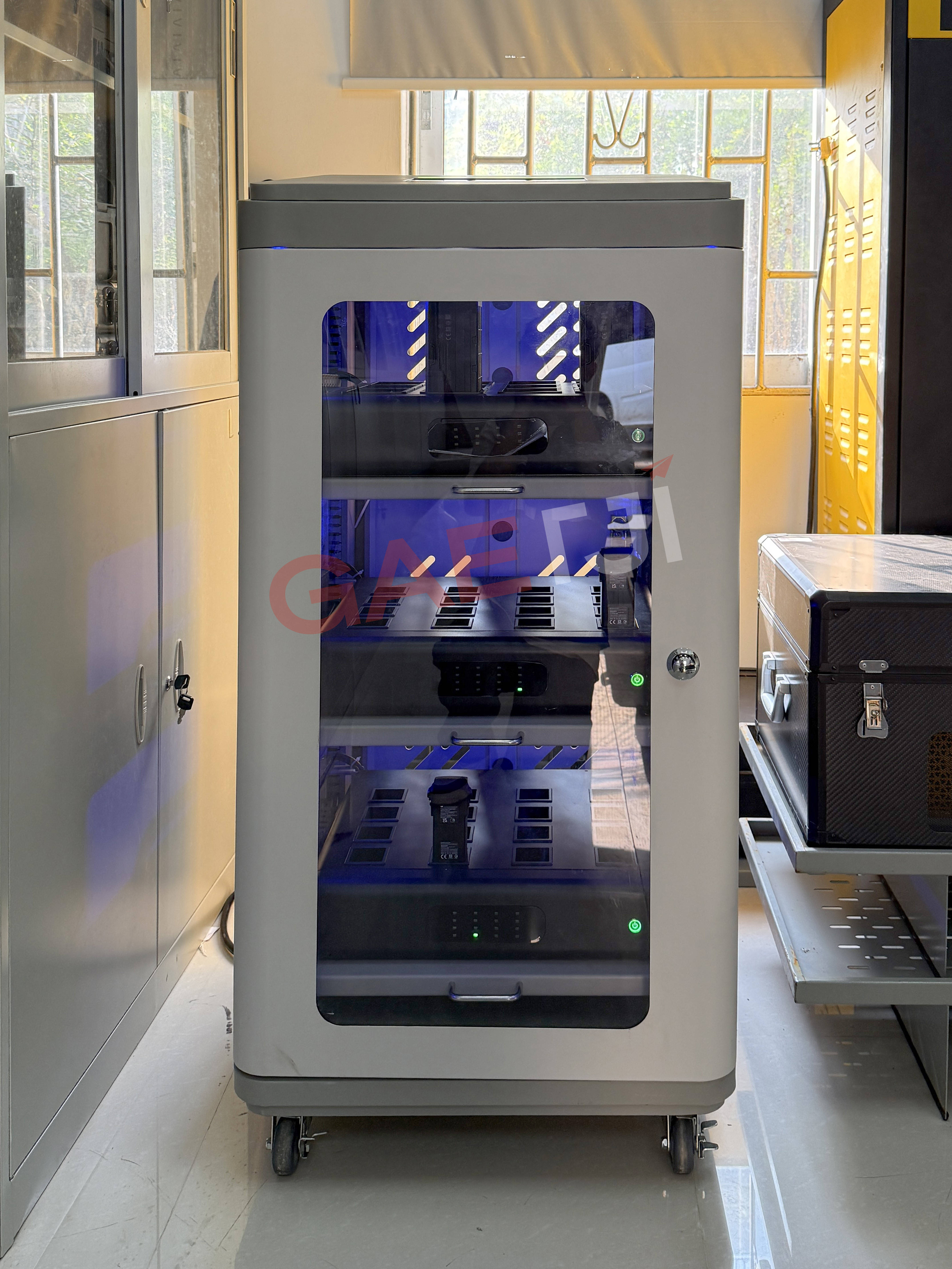 p2mini无人机智能充电柜充电位灵活配置满足多样化需求