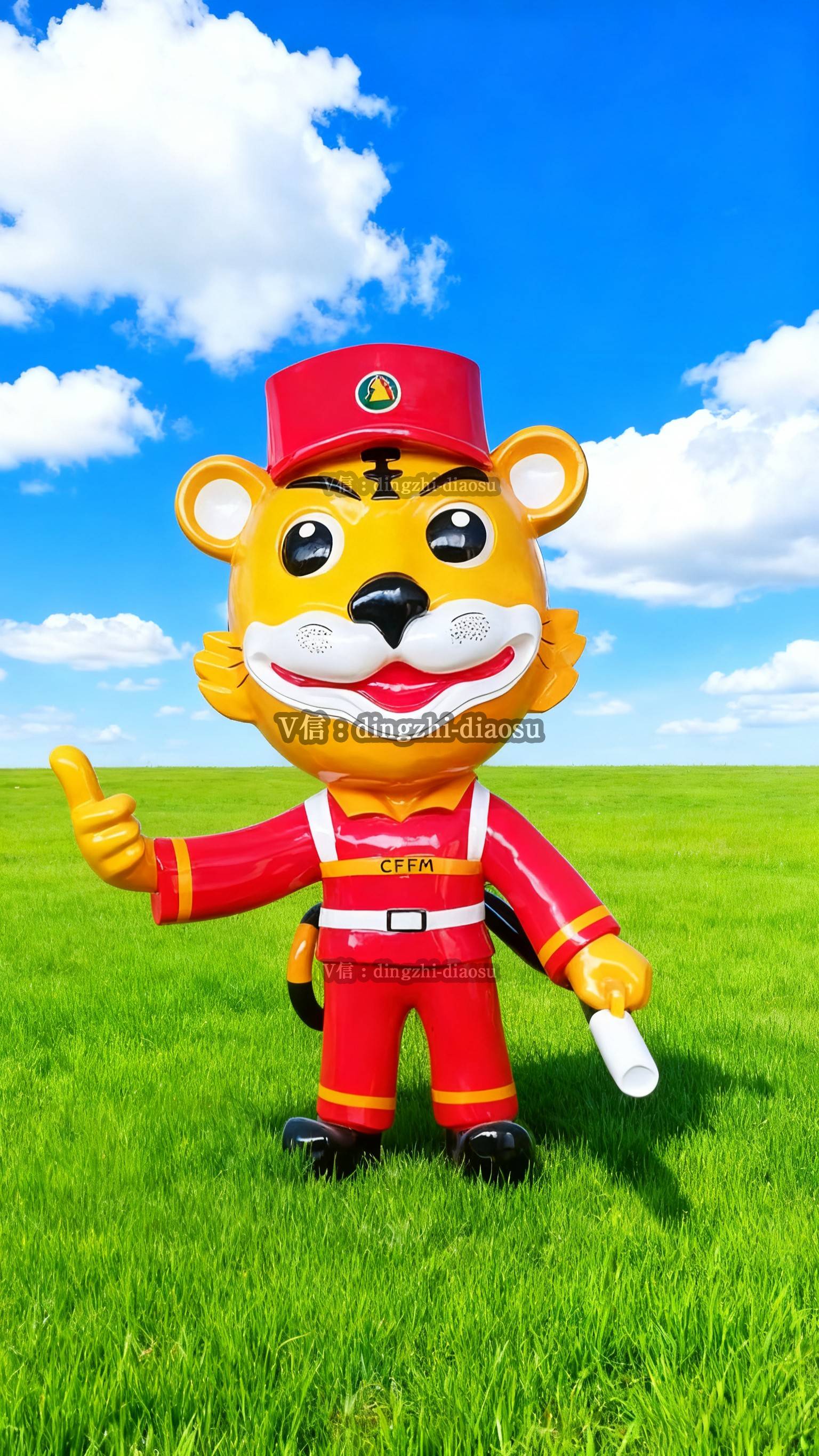 玻璃钢卡通老虎雕塑公仔解锁童趣与创意