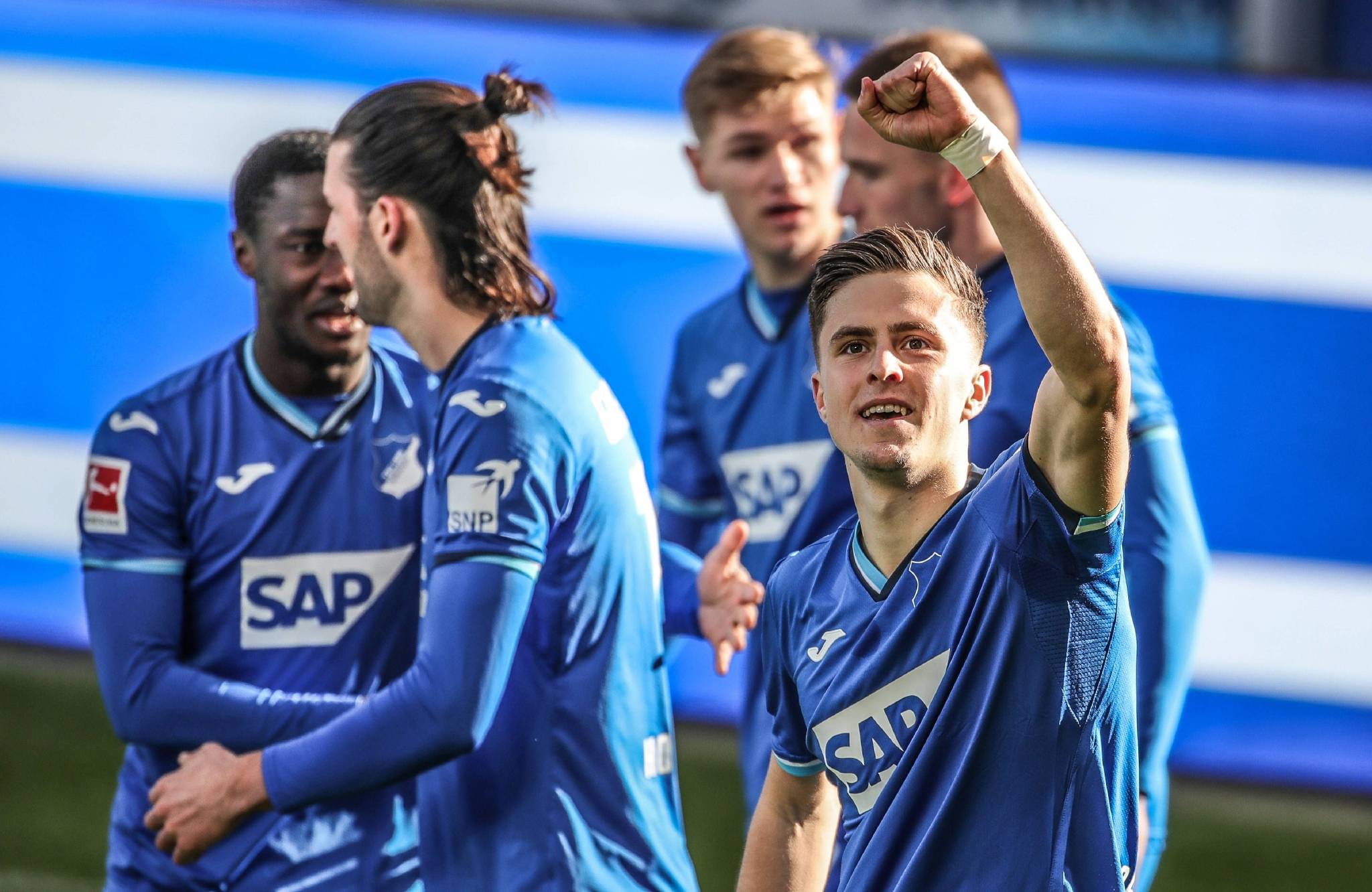 周日023 德甲 多特蒙德VS霍芬海姆:比分预测