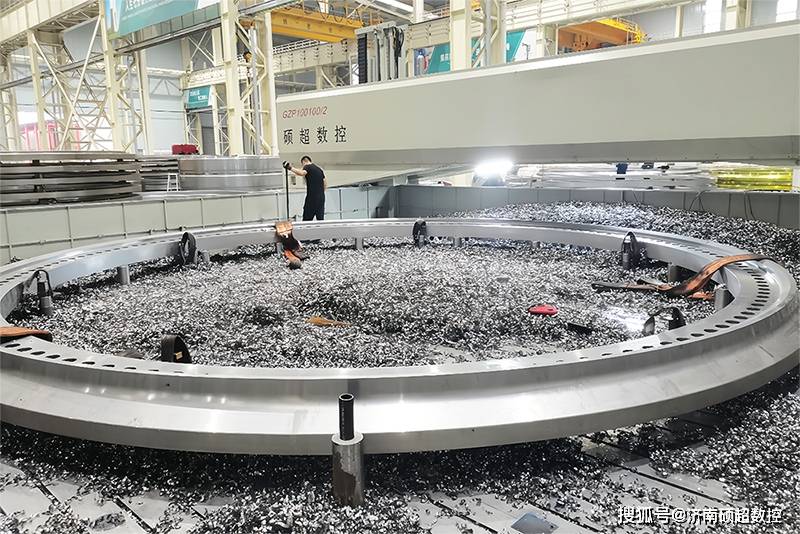 断桥铝门窗锁孔铣刀（2026 年数控龙门钻铣床源头厂家哪家好？从制造能力看济南硕超数控的行业定位）断桥铝数控钻铣床，一看就会，