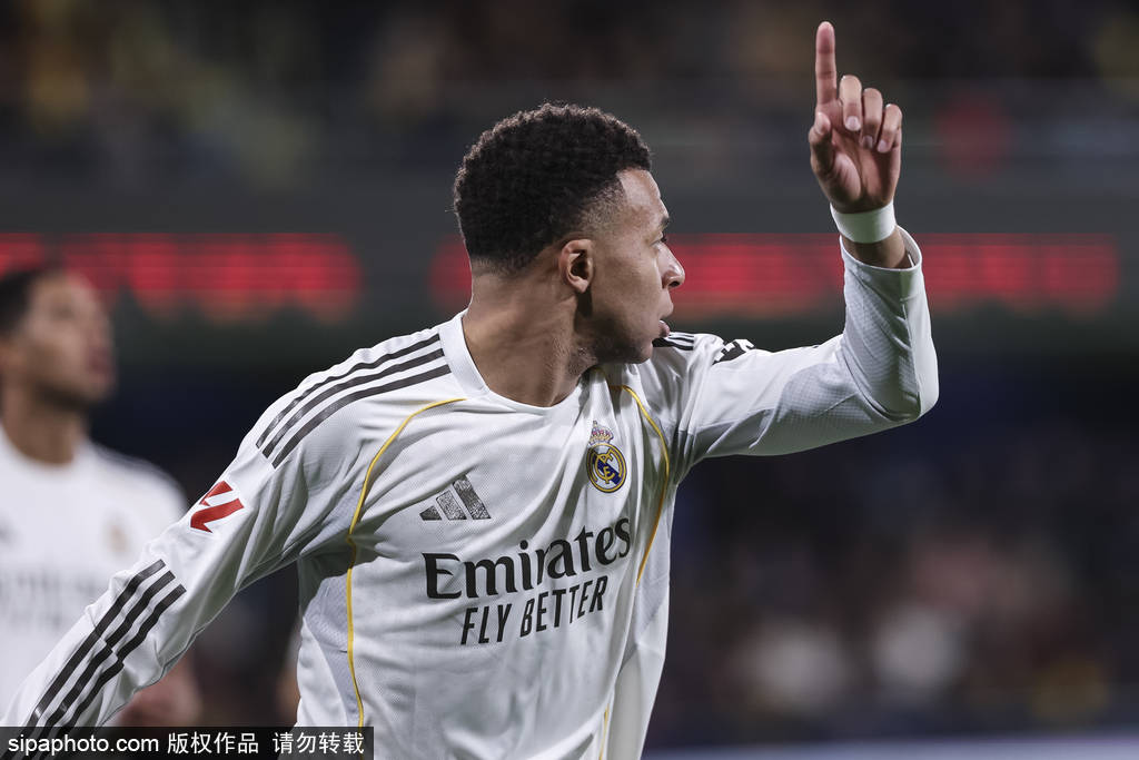 欧冠疯狂夜！18场比赛同时开打 豪门厮杀争直通孔蒂盼改命