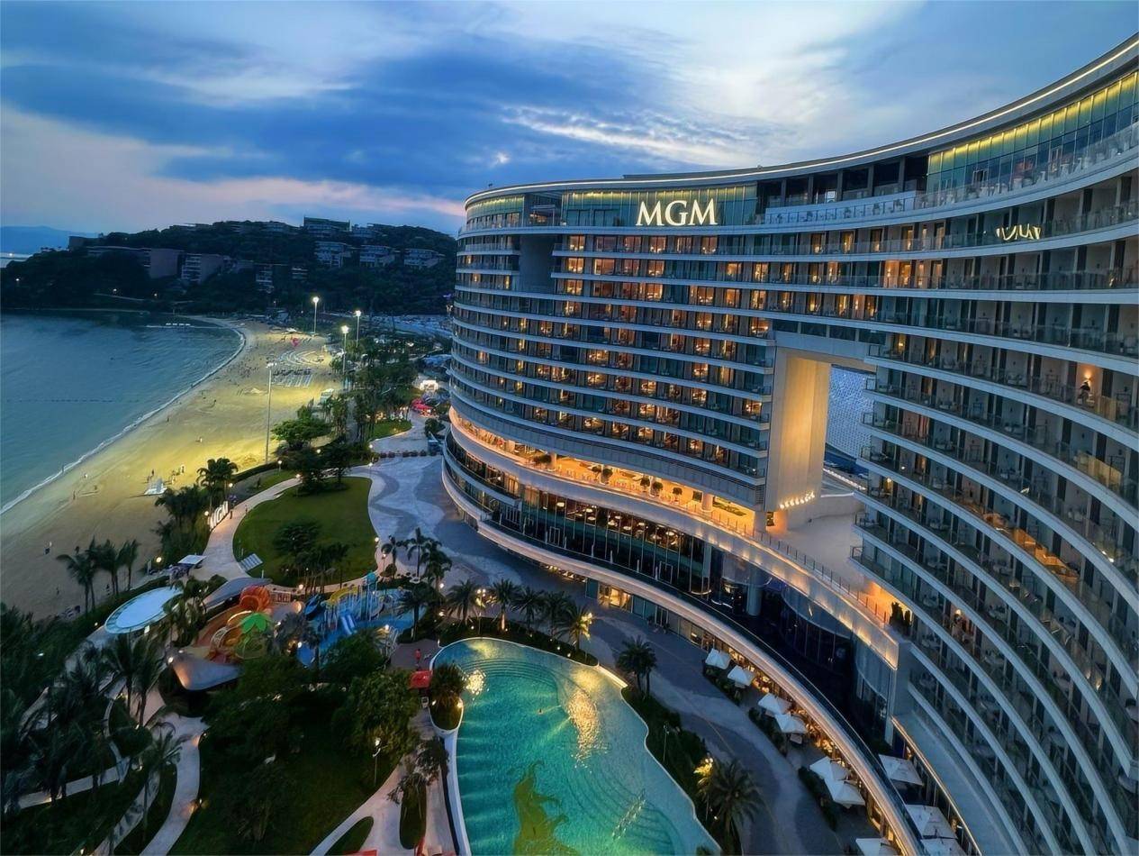 “垄断”阴影之下的携程,站在了十字路口-锋巢网