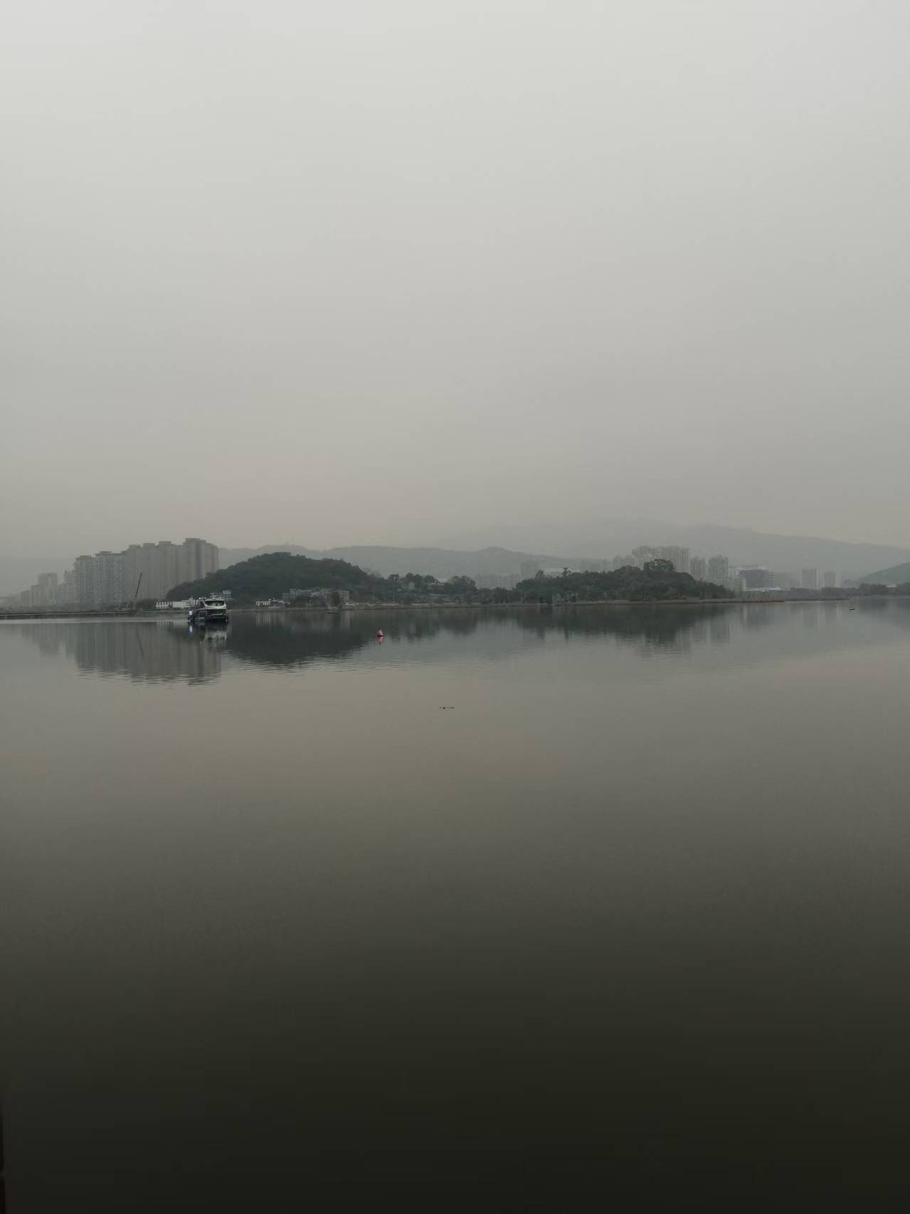 《七律·宁德南岸清平曲》及简析