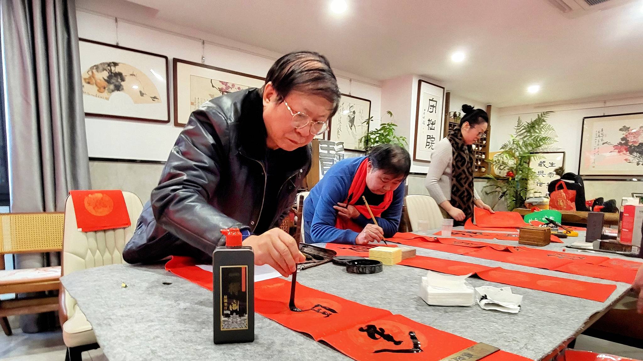 淮安淮海街道送春联公益活动王卫东先生专辑