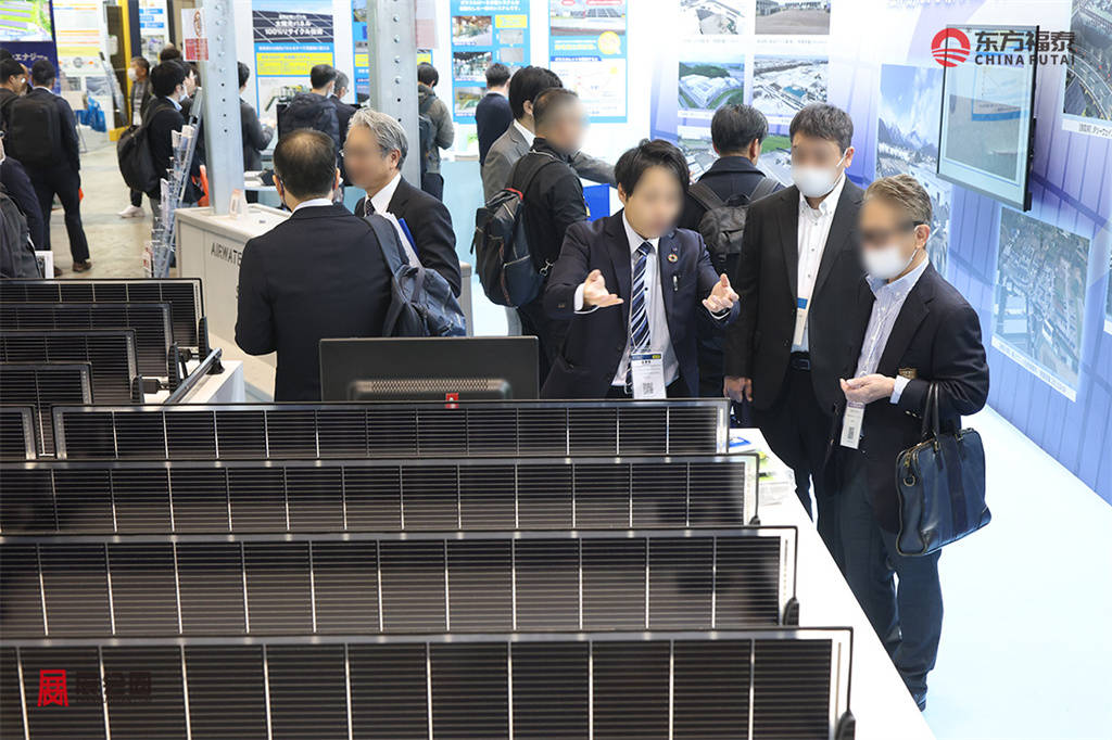 smart-energy-week-press-photo-bipv02.jpg.coredownload.743356639.jpg
