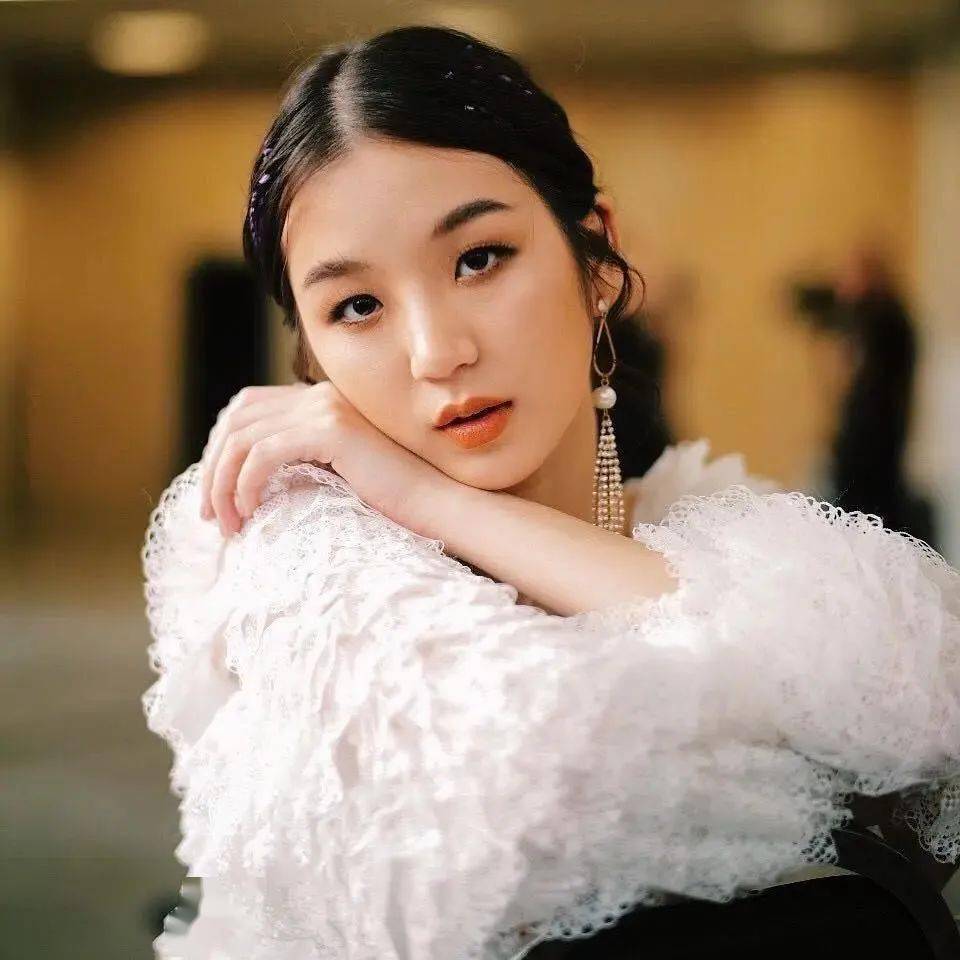 这个泰国的单眼皮女孩儿,好韩啊_侵权_版权_账号
