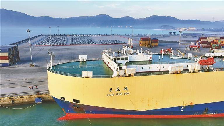 小漠港汽车滚装出口量突破2万辆_搜狐汽车_搜狐网