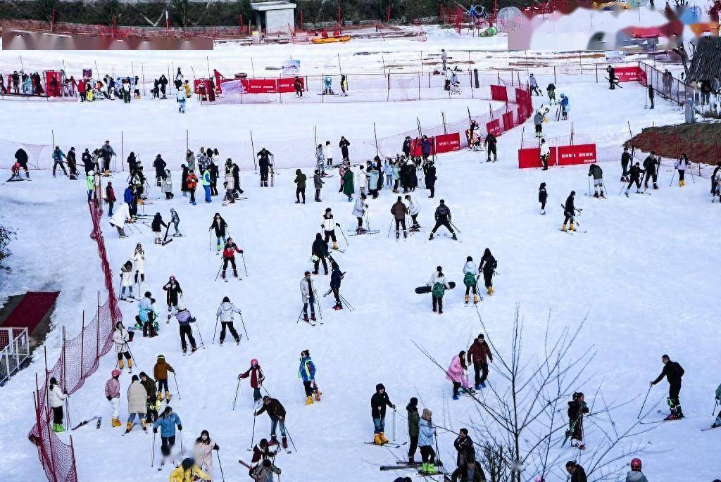 四川省第六届全民健身冰雪季启动