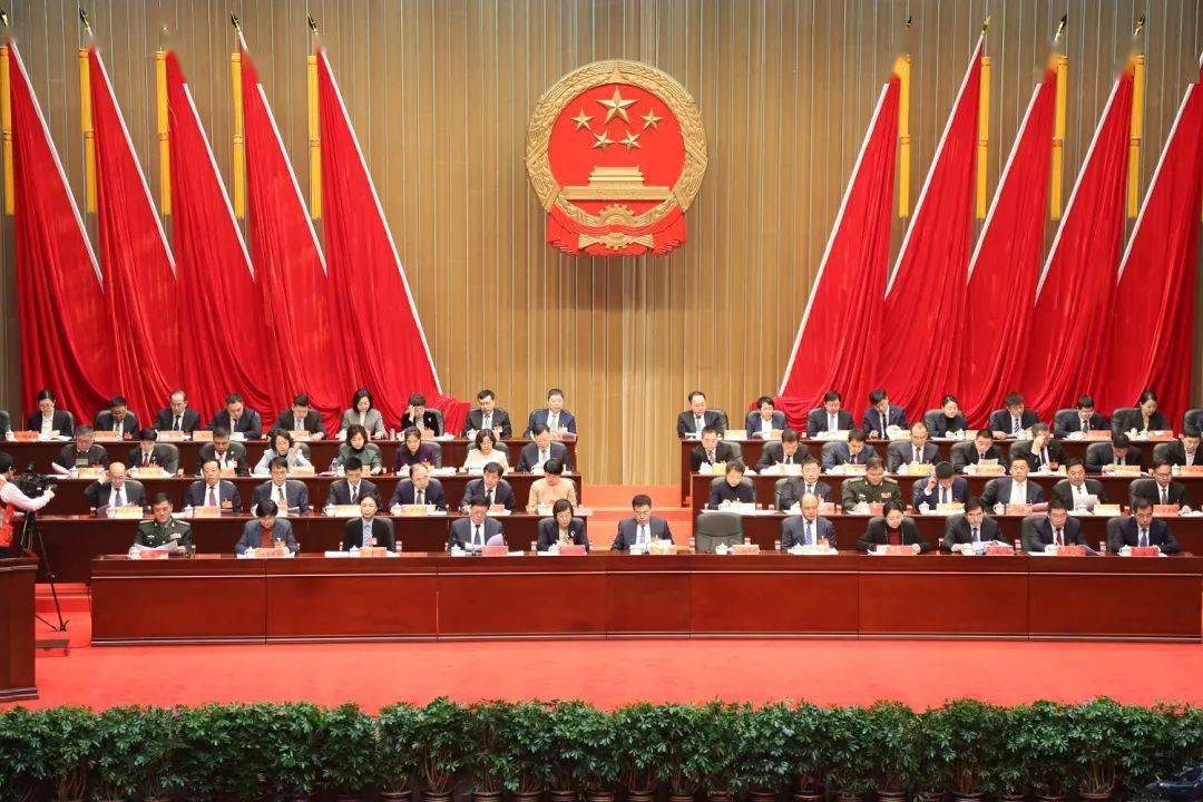 营口市第十七届人民代表大会第三次会议开幕 李强出席 姚华明作政府