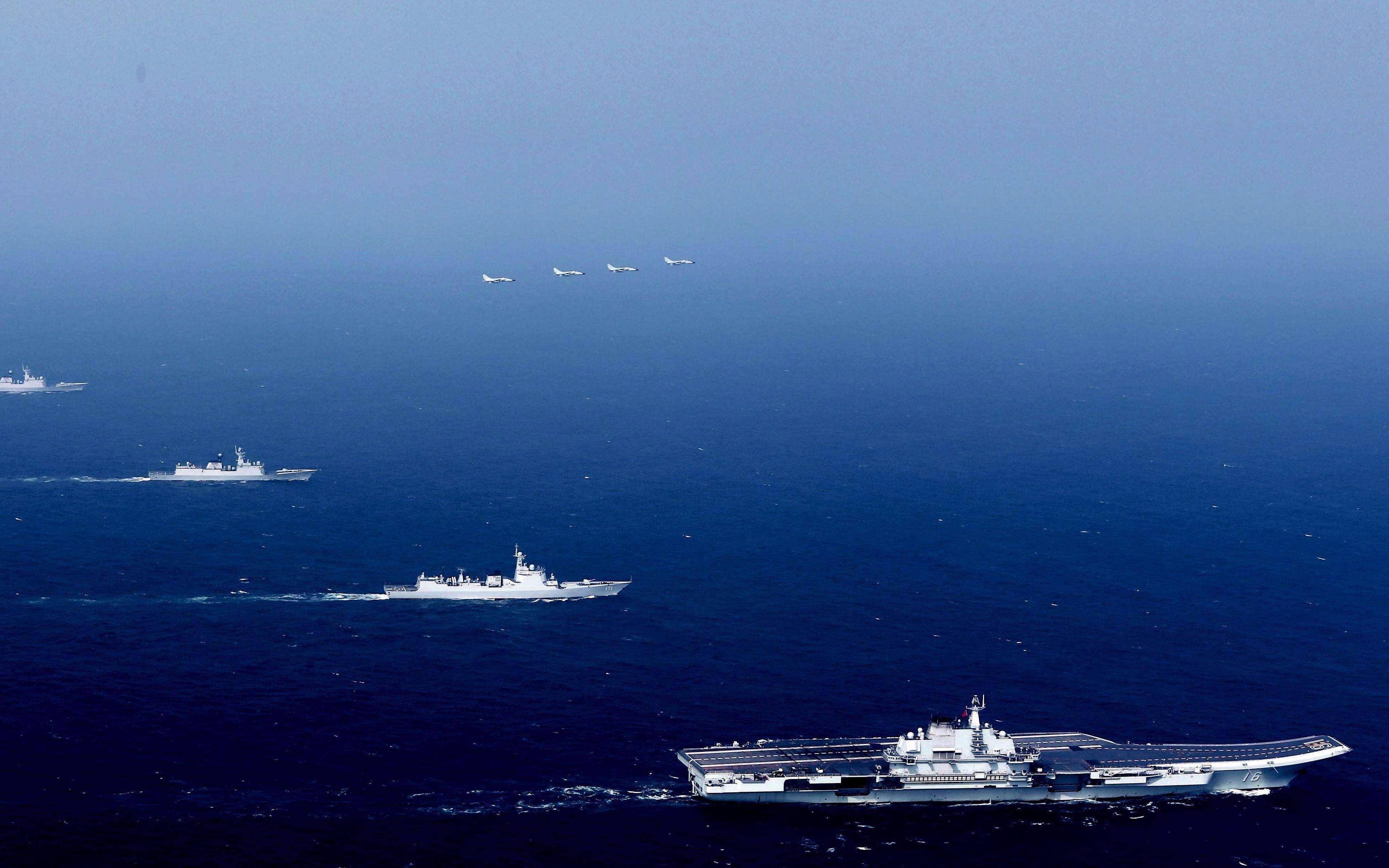 20世纪初期,一些大国海军开始建造潜艇和水上飞机,从此结束了水面舰艇