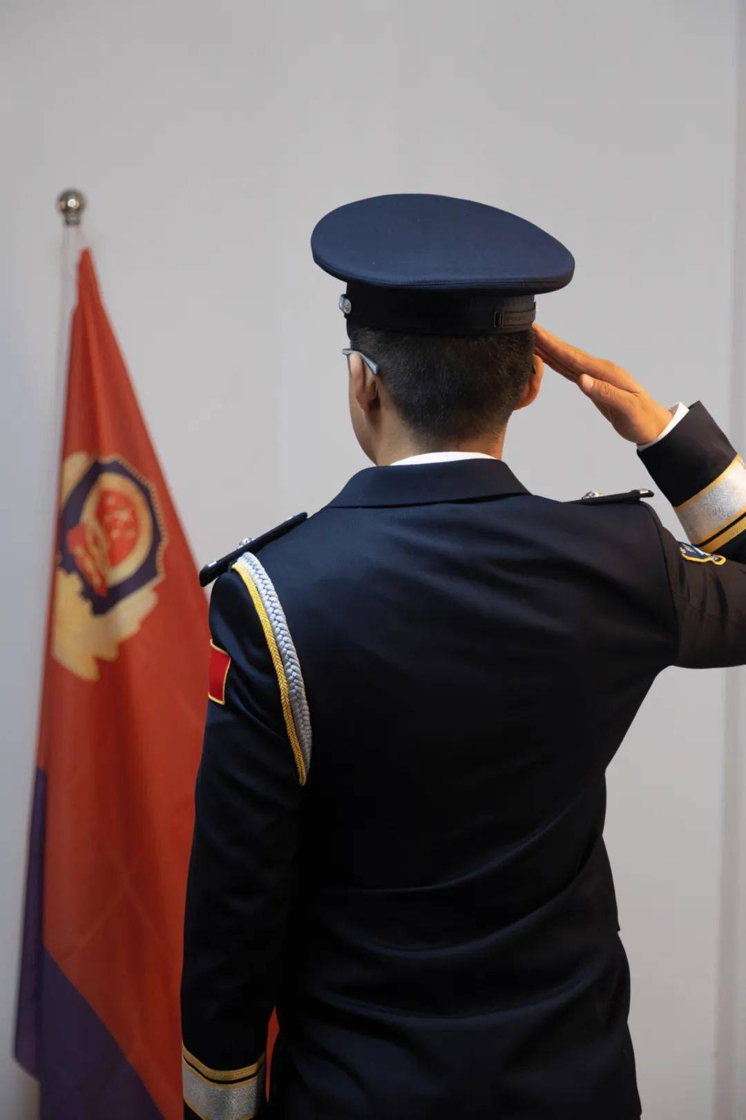 致敬警察节今天致敬最棒的自己