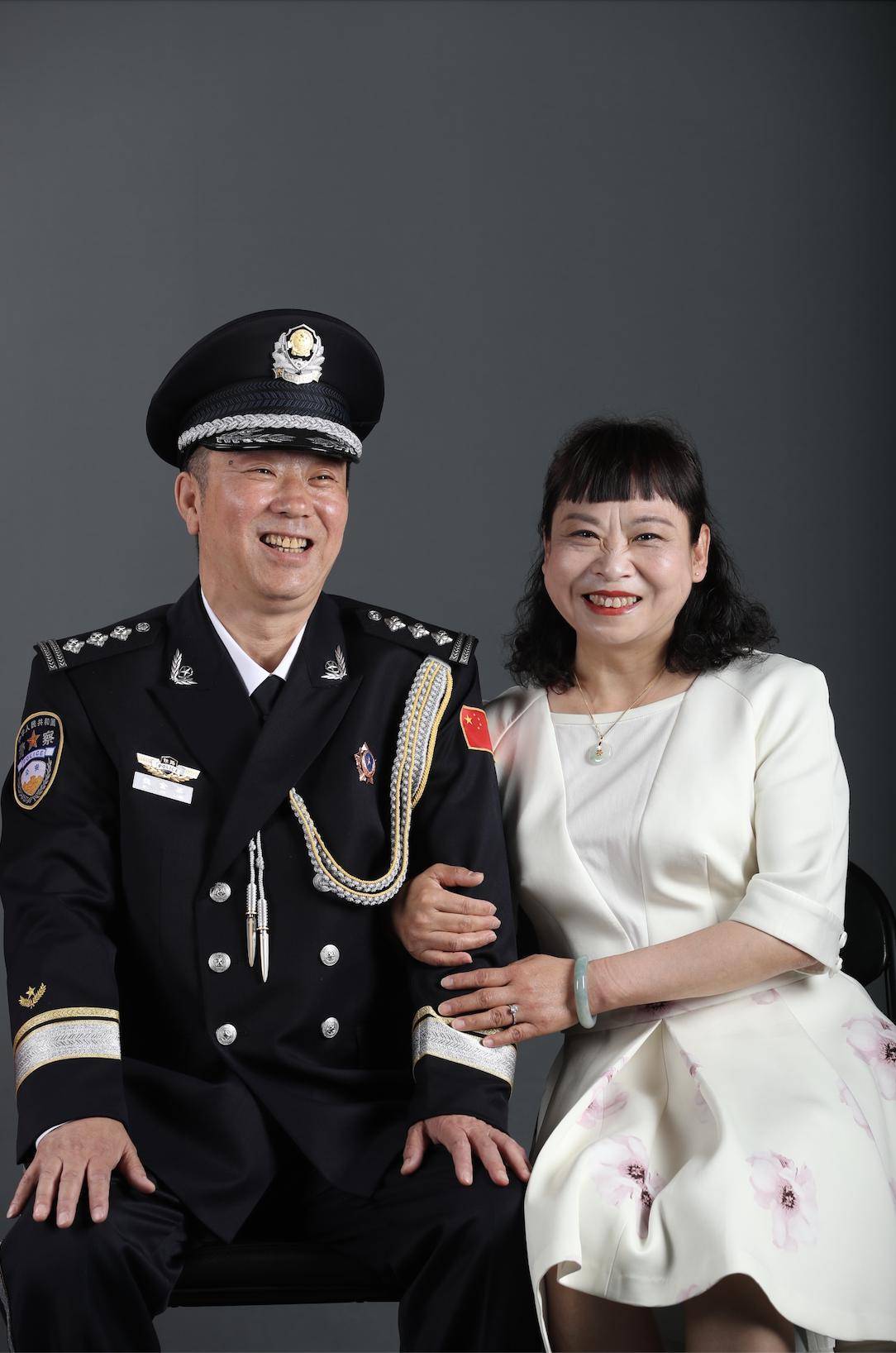 致敬警察节|"家国守护者"肖像特辑_礼服_照片_警服