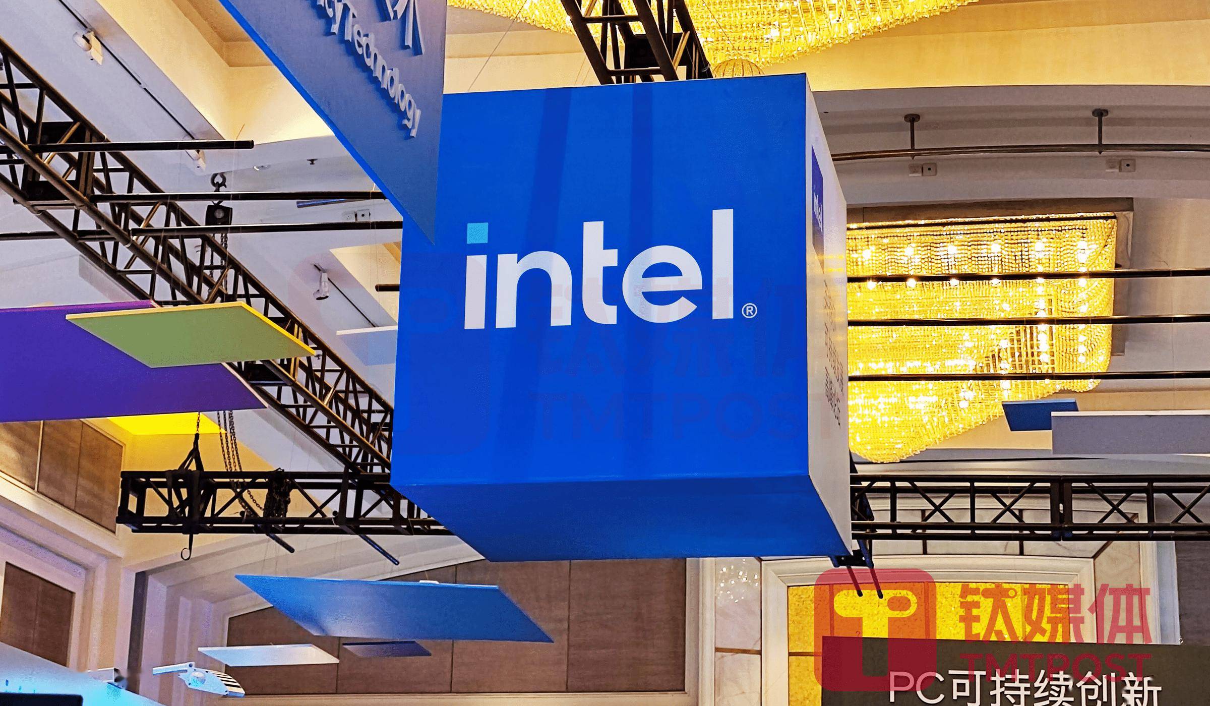 挑战英伟达、高通！英特尔公布AI 芯片“上车”产品，将于2024年底推出｜直击CES 2024_搜狐网