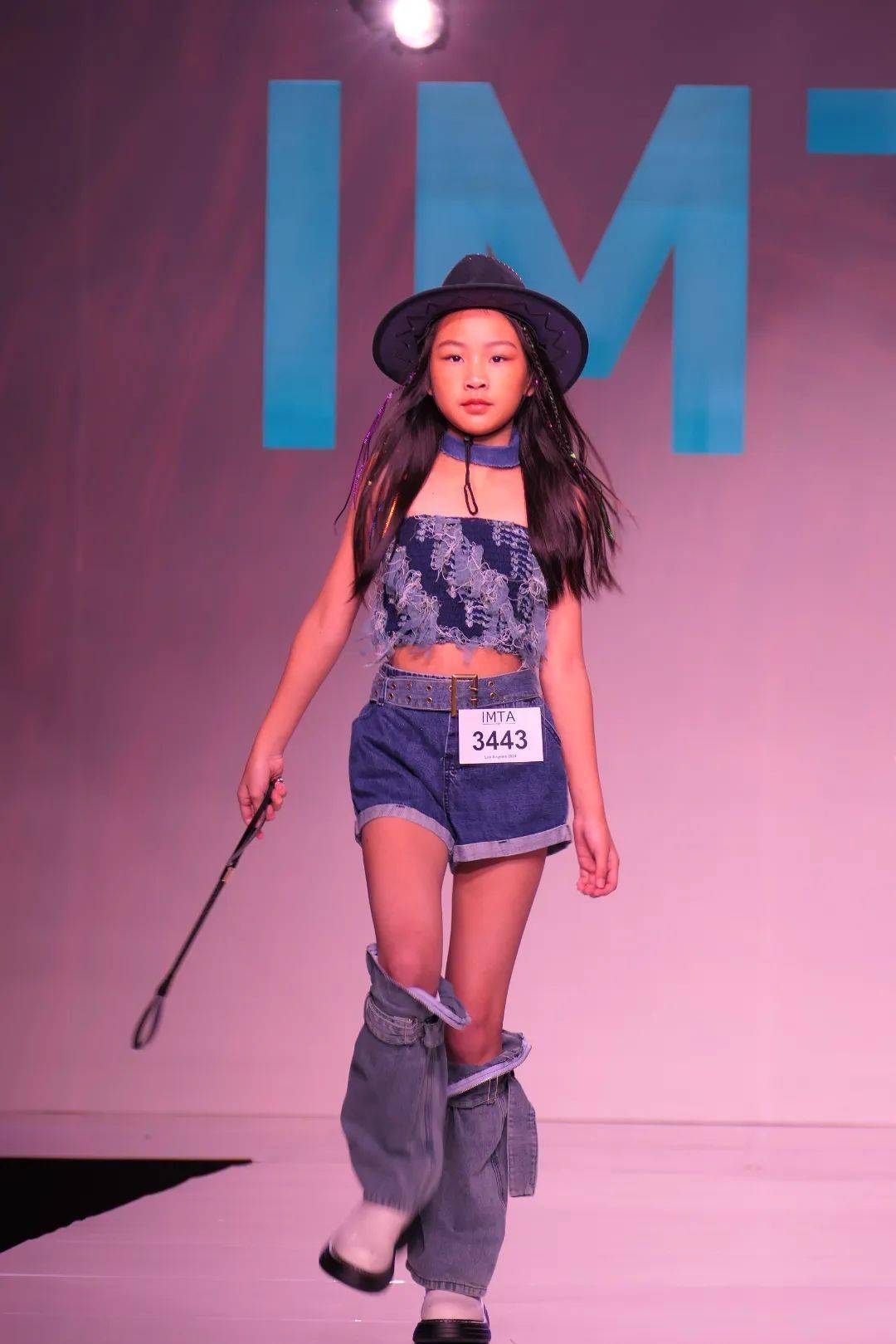 潮童星携手中国时尚童装dc kids闪耀imta国际模特才艺大会!