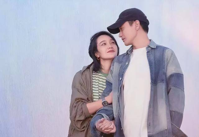 大男子主义：王祖蓝对怀孕妻子呼来喝去，宠妻人设惨遭翻车