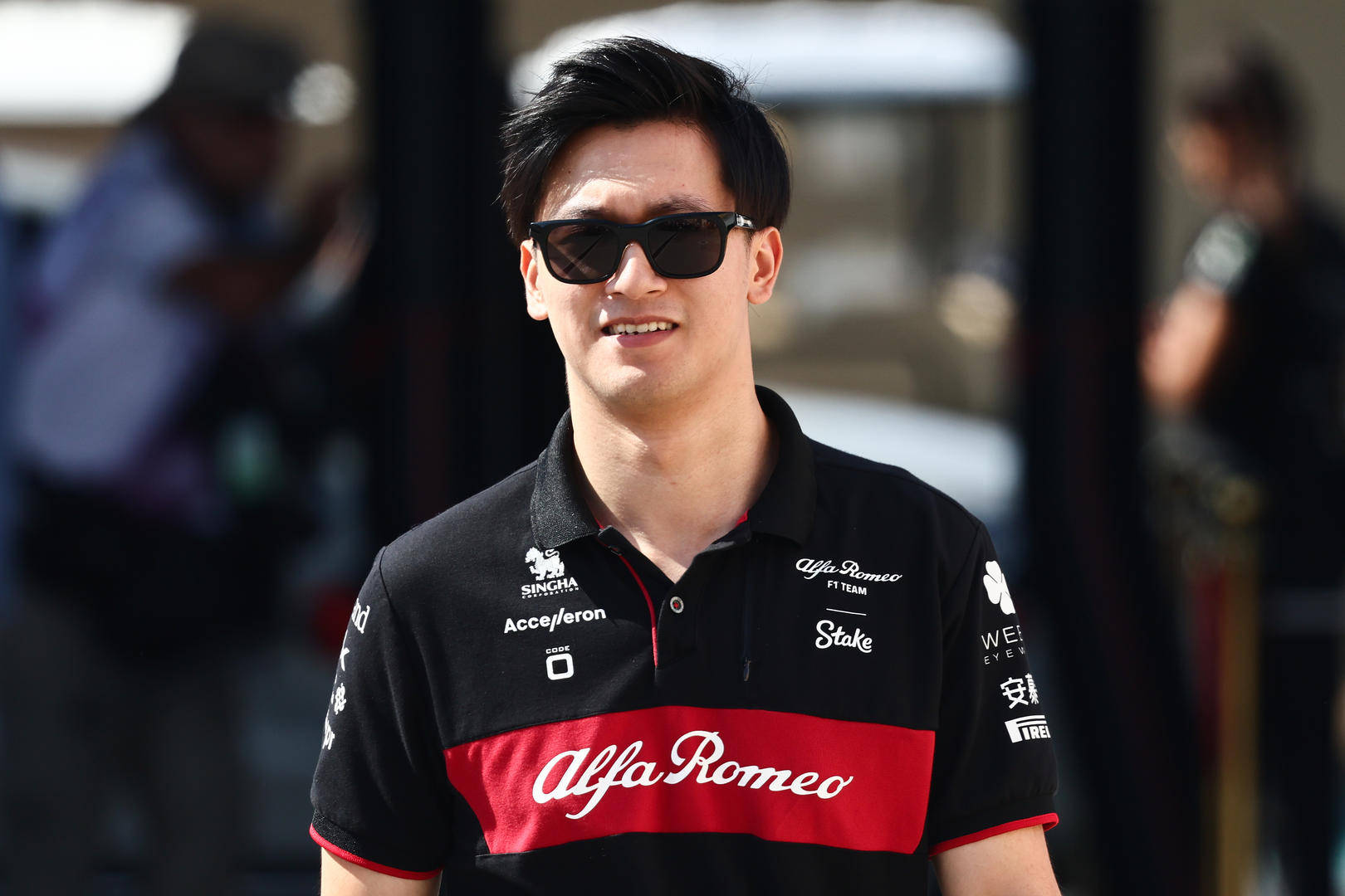 红星专访|中国首位F1车手周冠宇:期待建立中国的赛车文化_比赛_赛季_运动