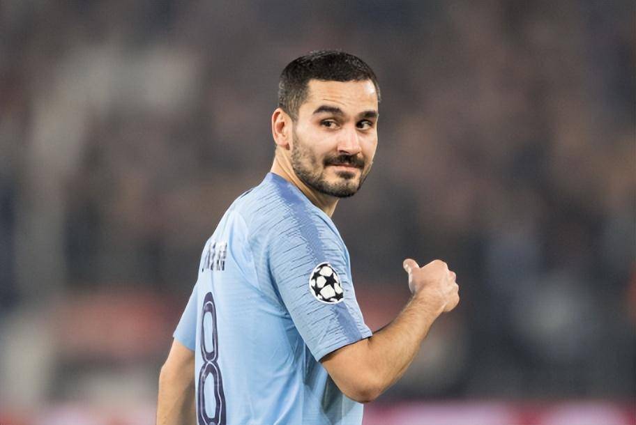 巴萨vs皇马:哈维志在夺冠,前曼城王牌领衔,莱万携两大边锋出击_西班牙