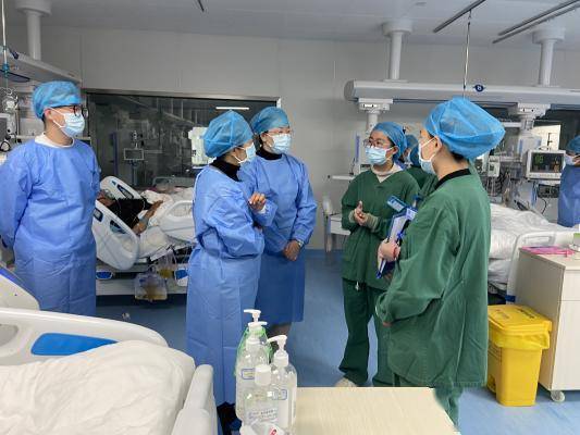 州人民医院尹红梅,熊斌专家工作站落户宾川县人民医院_护理_团队_临床