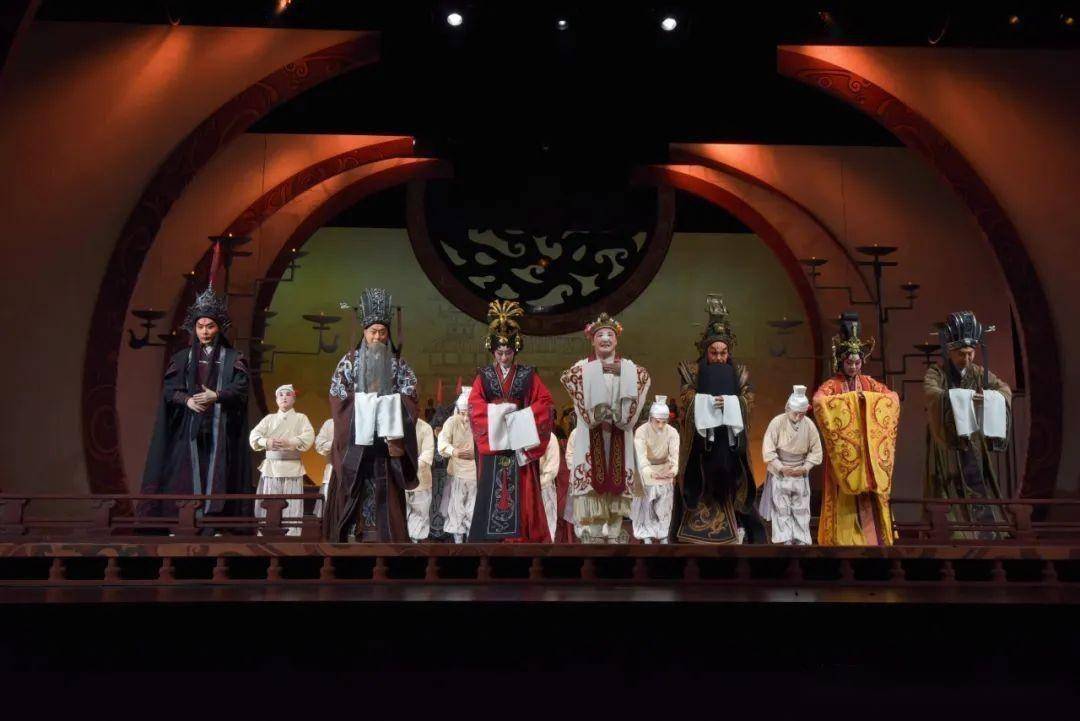 湖北省京剧院新编历史京剧《优孟》亮相蓉城广获好评_观众_传统_人物