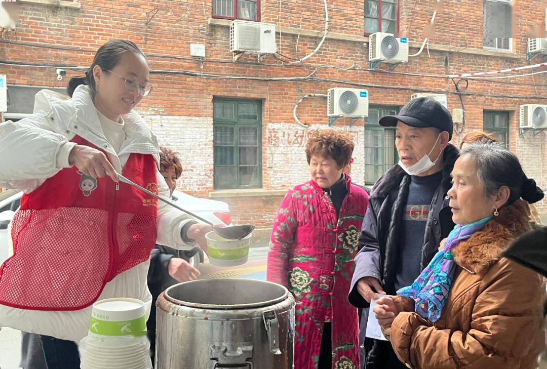 市稅務局,市總工會工作人員來到總部大樓,創業大道蘭工驛站,蘭蔭路