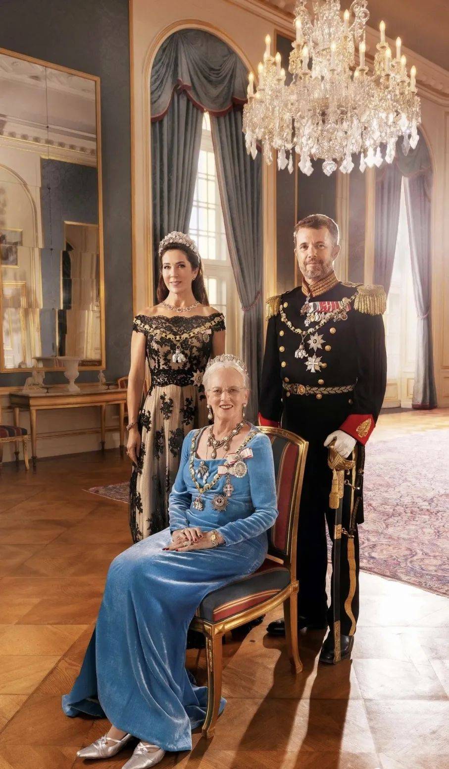 丹麦女王身高180图片