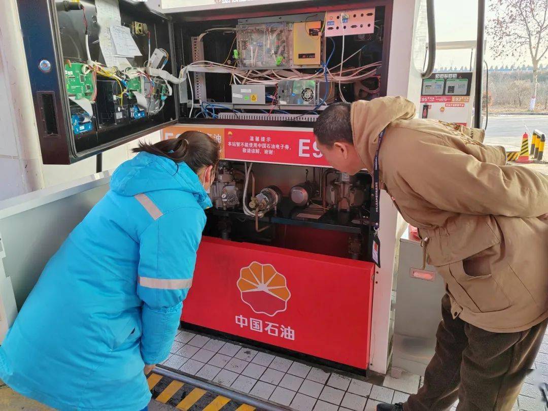 文峰执法大队:开展加油机计量监管专项检查行动