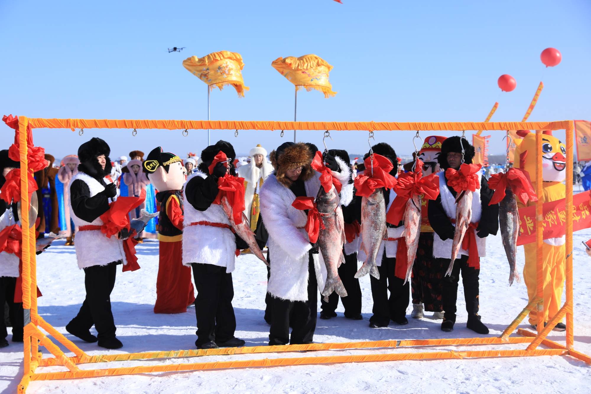冬猎赏渔樵 乘飞机一起来法库冬捕_旅游_冰雪_发展