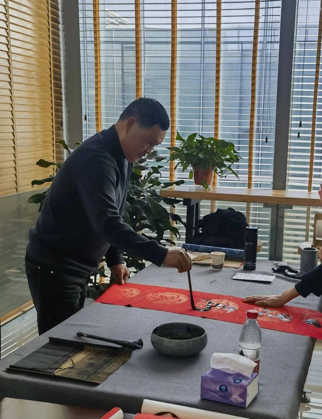 欣中国书法家协会会员建德市政协书画院书画家金雪峰浙江省书法家