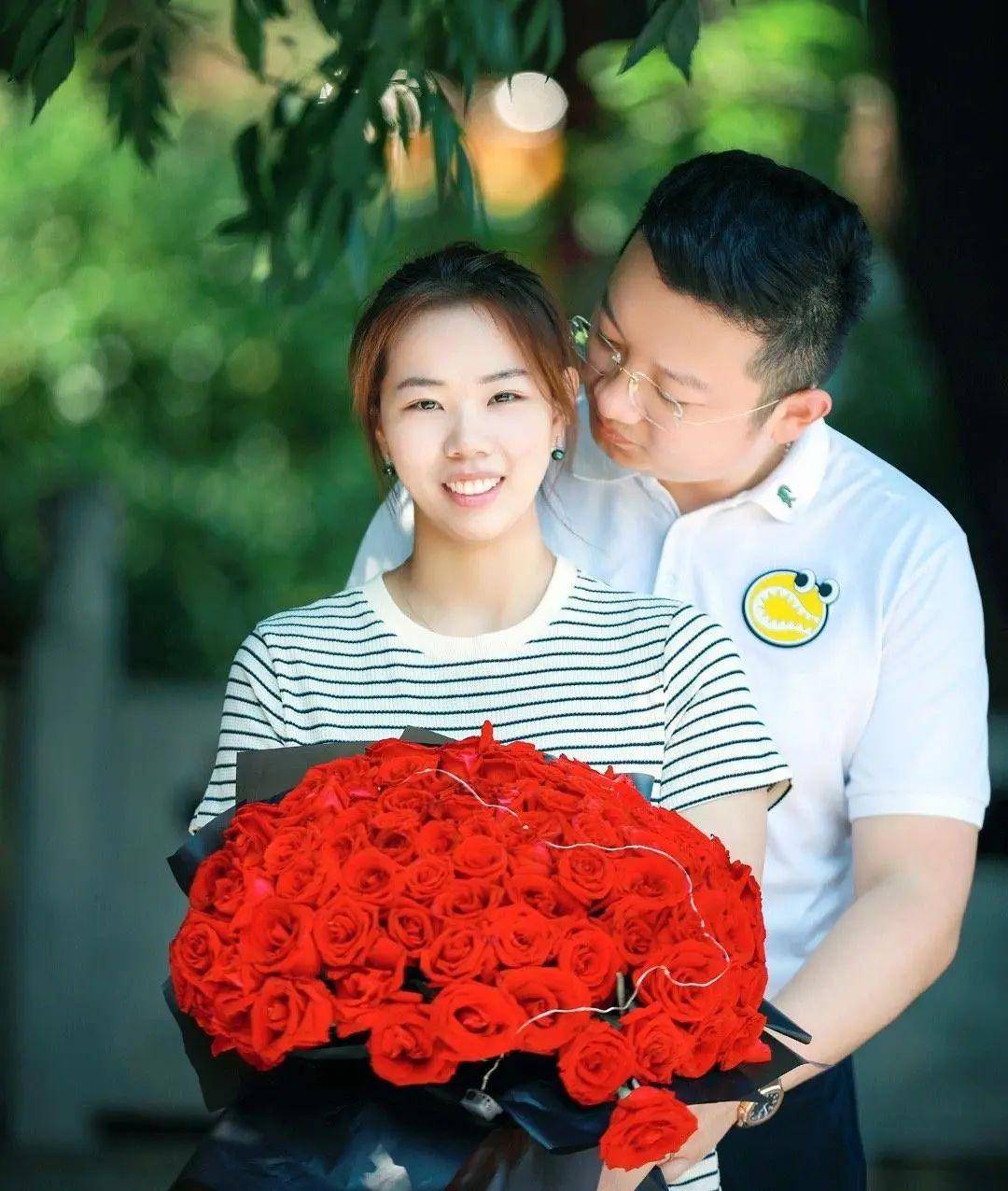 昔日在国家队时,顾玉婷和刘诗雯,陈梦以及孙颖莎等都十分要好.