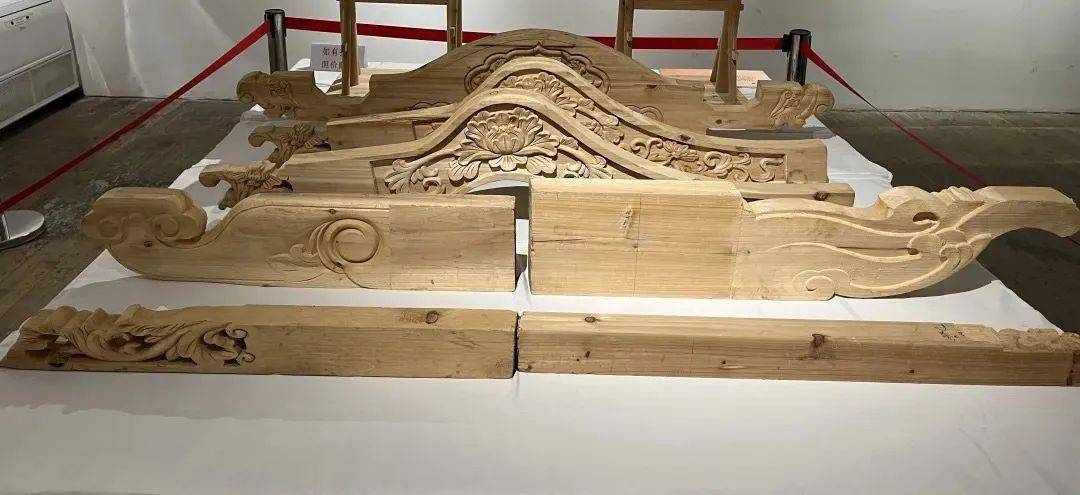 1990年服役于中国人民解放军32412部队.