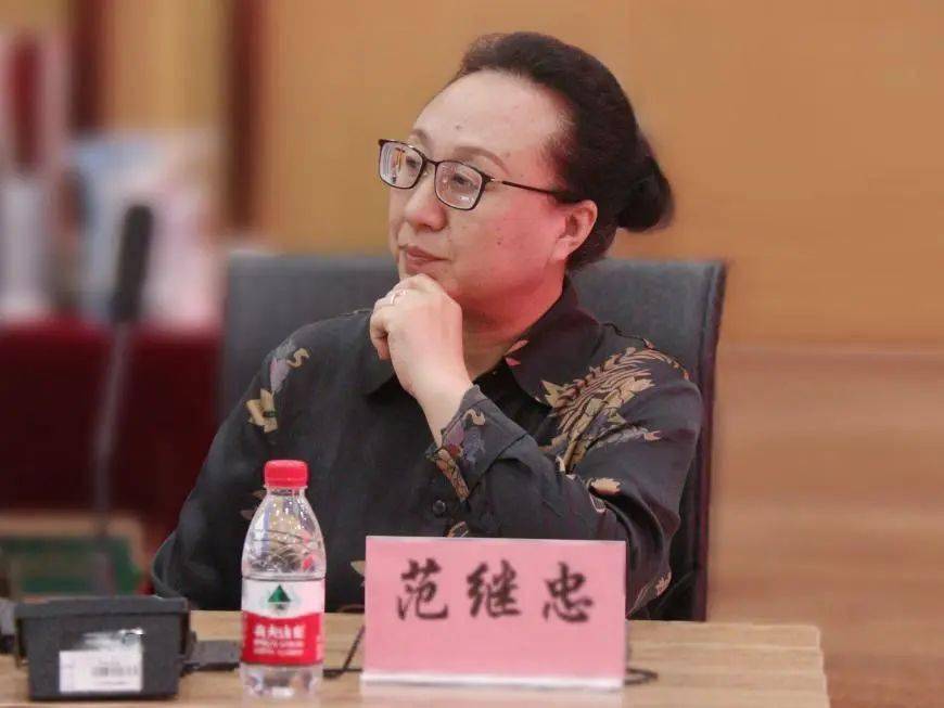 教人向雅,育人达昌,让我们一起走近"雅昌教育奖"