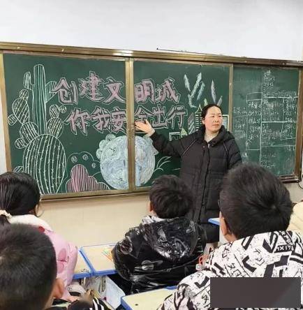 "小手拉大手 文明一起走"系列活动_交通_教育_家长