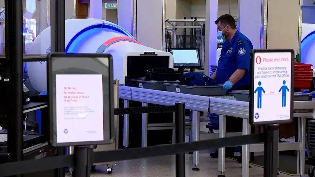 机场扫描仪升级计划延误,带水过安检要年底才能完全在英国实现_设备