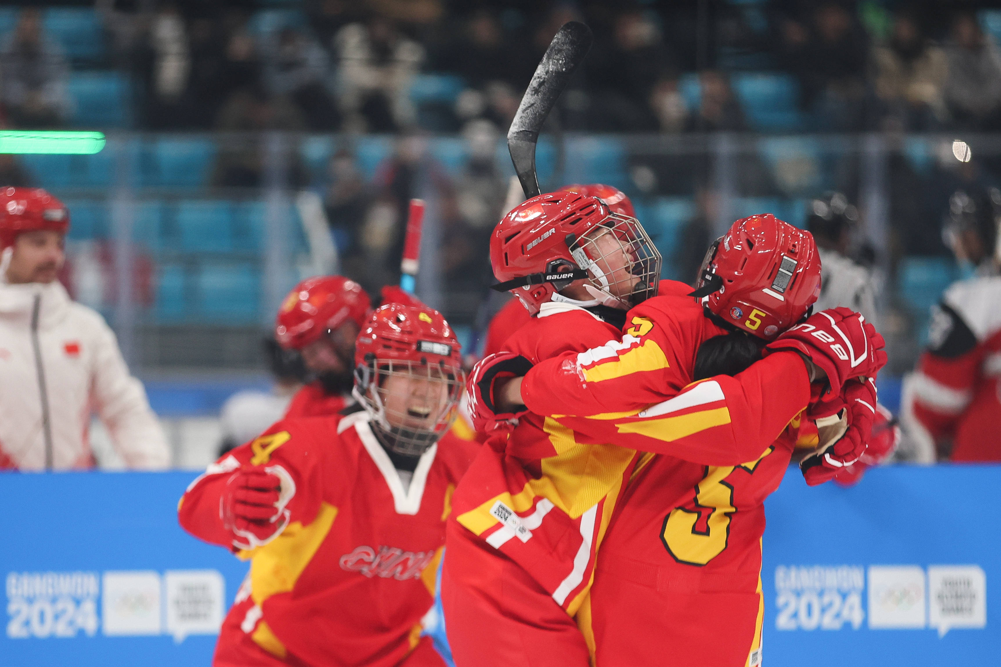 冰球——女子3对3:中国队获铜牌_新华社_球员_江陵