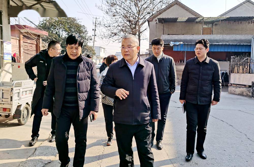 为全力推进"2024社会治理攻坚提升年"专项工作,利国镇党委书记史敬峰