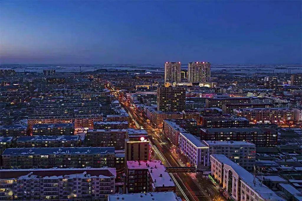 作家李俊革《仰望庆安》心香文艺