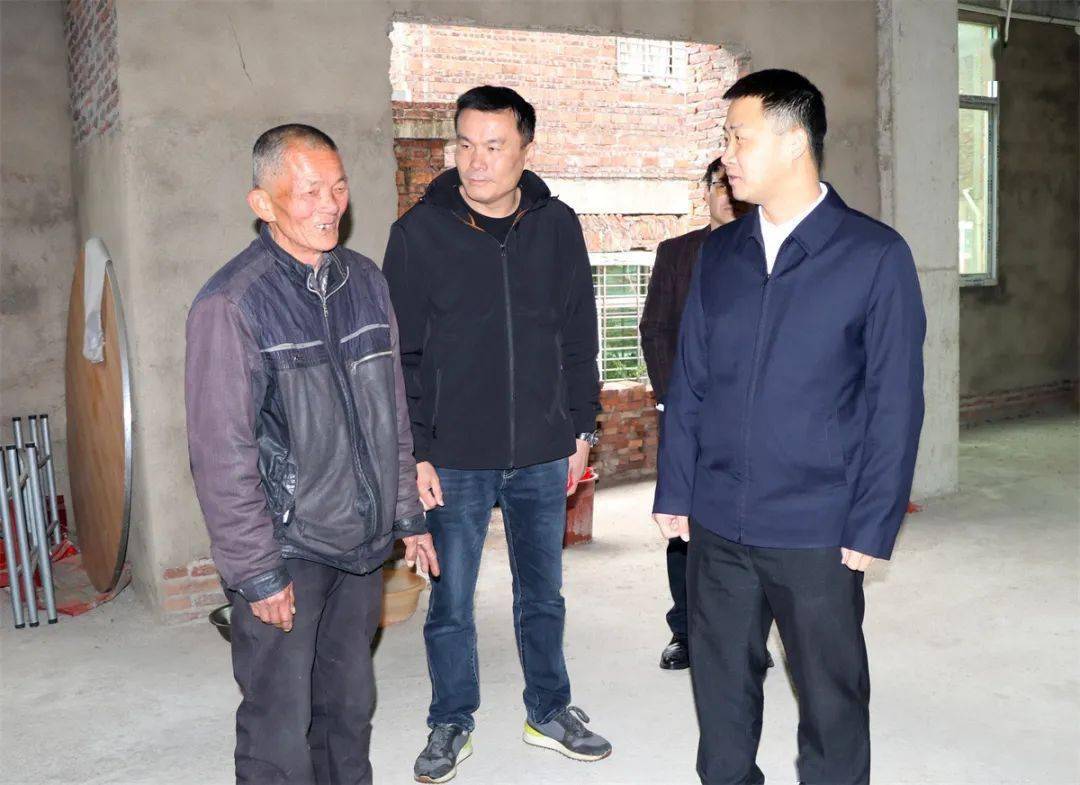 新春走基层 │ 洛江区政府区长郭宁走访慰问困难群众,老党员