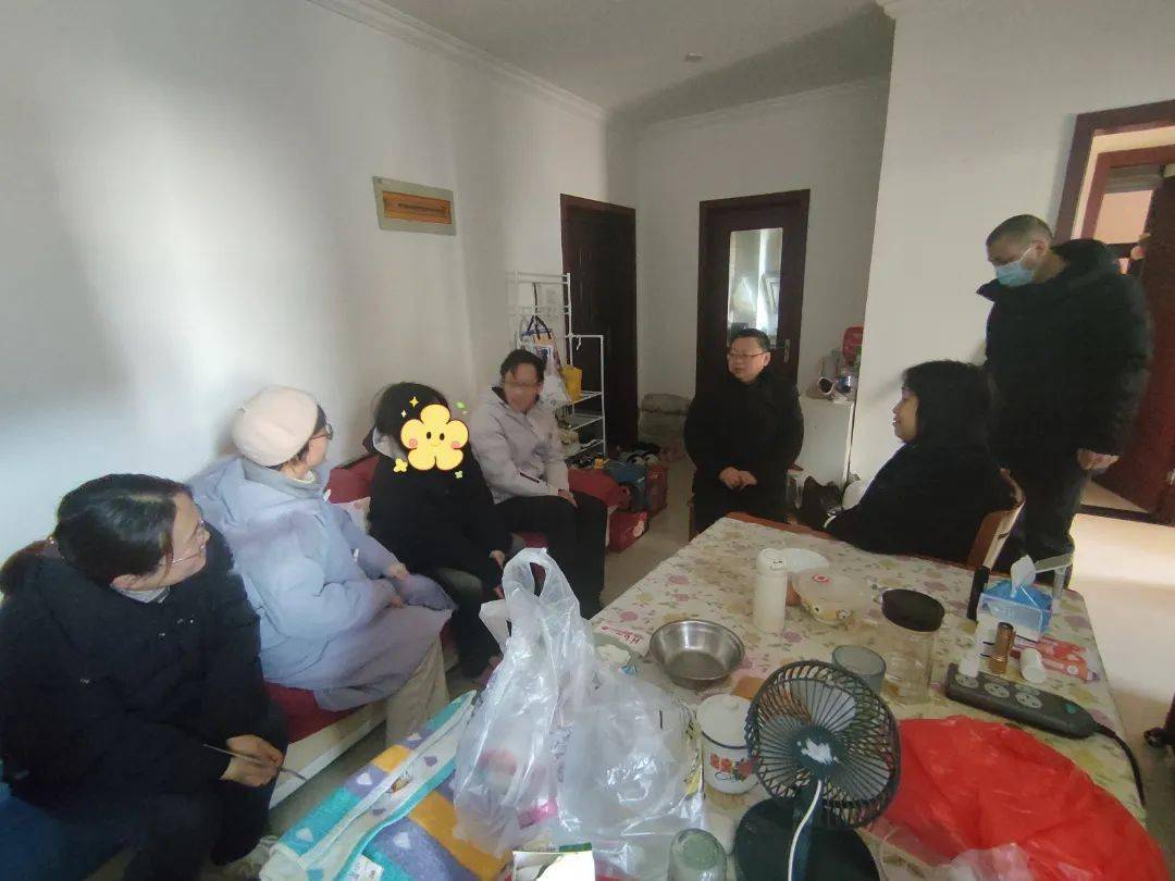 学校党委委员,副校长周勇到无锡走访慰问学校党委委员,副校长张雪华到