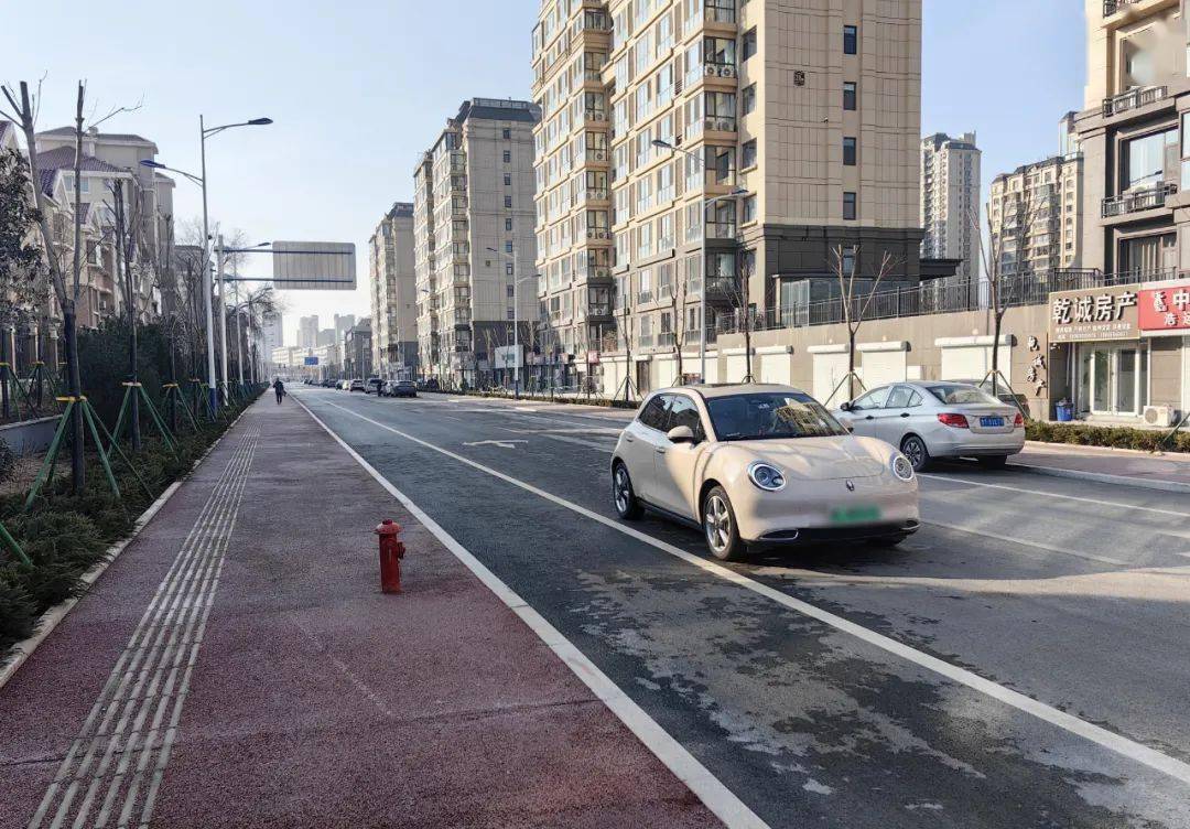 审己路开通后,直接与昌明街和林苑路相接,不仅有助于缓解南山路和港城